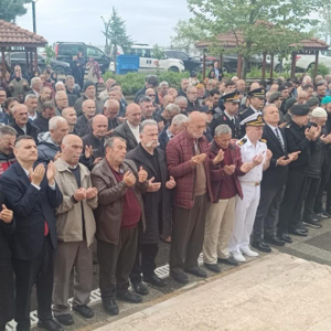 Kıbrıs Gazisi Nevzat CİHAN, görmekte olduğu kanser tedavisi sürecinde 18.05.2026 tarihinde vefat etmiştir. - fotoğraf 2