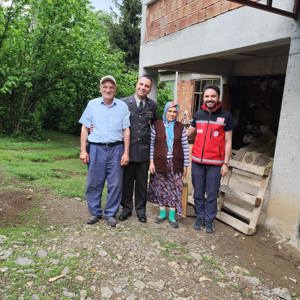 Şehit Anneleri ve Eşlerine Anlamlı Bayram Ziyareti - fotoğraf 8