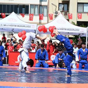 Manisa’da 19 Mayıs Bayram Coşkusu Yaşandı - fotoğraf 10