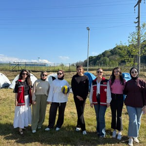 SED Hizmetinden Yararlanan Aileler ve Çocuklar İçin Uçurtma Şenliği ve Kamp Etkinliği Düzenlendi. - fotoğraf 2