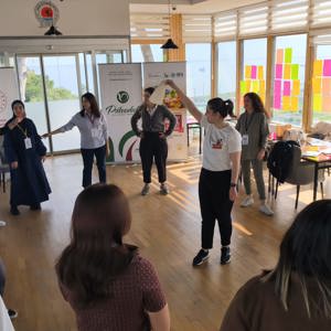 Oyun Temelli Yeni Nesil Sosyal Hizmet Modeli Projesinde 3. Grup Başladı - fotoğraf 5