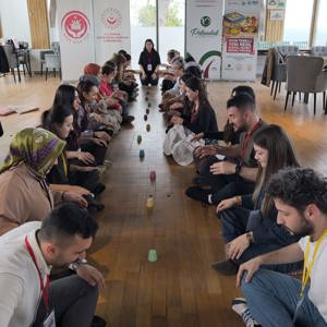 Oyun Temelli Yeni Nesil Sosyal Hizmet Modeli Projesinde 3. Grup Başladı - fotoğraf 8