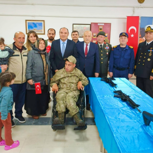 Temsili Askerlik Töreni; Vali Yardımcımız Gürkan Demirkale Başkanlığında Gerçekleştirildi. - fotoğraf 3