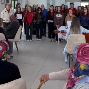 Kuruluş Kafemizde Çarşıbaşı Mesleki Ve Teknik Anadolu Lisesi Öğrenci Ve Öğretmenleri Tarafından Anlamlı Bir Etkinlik Düzenlendi. - fotoğraf 3