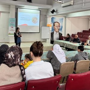 İlkadım’da Ailelere “Dijital Dünyada Mahremiyet ve Teknoloji Bağımlılığı” Eğitimi - fotoğraf 2