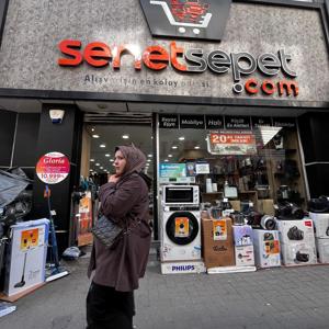 Mecidiye Caddesi’nde Tütünle Mücadeleye Yönelik Bilgilendirme Çalışması - fotoğraf 14