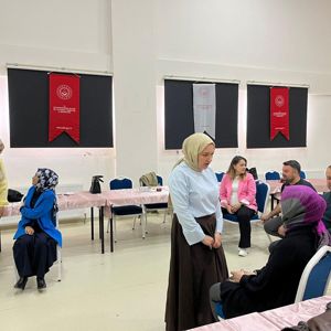 Afet ve Acil Durumlarda Psikososyal Destek ile  Psikolojik İlk Yardım Eğitimi Düzenlendi - fotoğraf 8