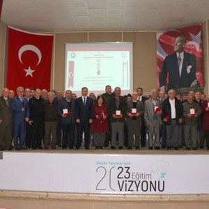 Valimiz Sayın Köksal Şakalar, Kıbrıs Gazilerimize Madalya ve Berat Tevcih Töreni’ne Katıldı - fotoğraf 2