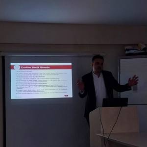 Akhisar’da Muhtarlara Yönelik Sosyal Hizmetler Tanıtım Programı Düzenlendi - fotoğraf 2
