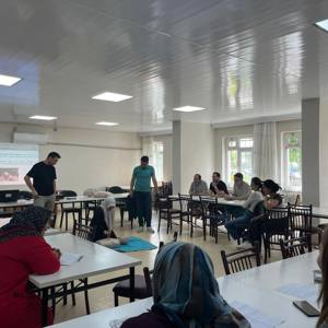 Kula Engelsiz Yaşam Merkezi Personeline Temel İlk Yardım Eğitimi Verildi - fotoğraf 1