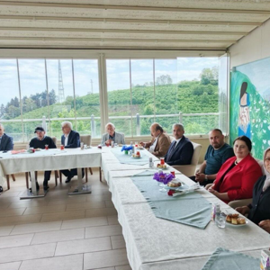 Köşk Huzurevinde Kalan Sakinlerimize Trabzon Valimiz Sayın Tahir Şahin Ve Kıymetli Eşi Cansel Şahin Hanımefendi Tarafından Bayram Ziyareti Gerçekleştirdi. - fotoğraf 4