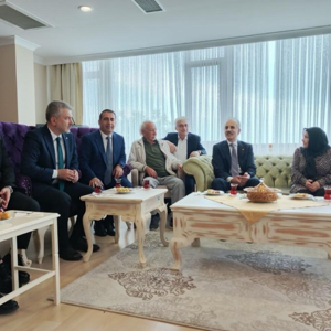 İl Müdürlüğümüze Bağlı Köşk Huzurevinde Kalan Kıymetli Sakinlerimize Yönelik; Ulaştırma Ve Altyapı Bakanı Sayın Abdulkadir Uraloğlu Tarafından Ziyaret Gerçekleştirildi. - fotoğraf 2