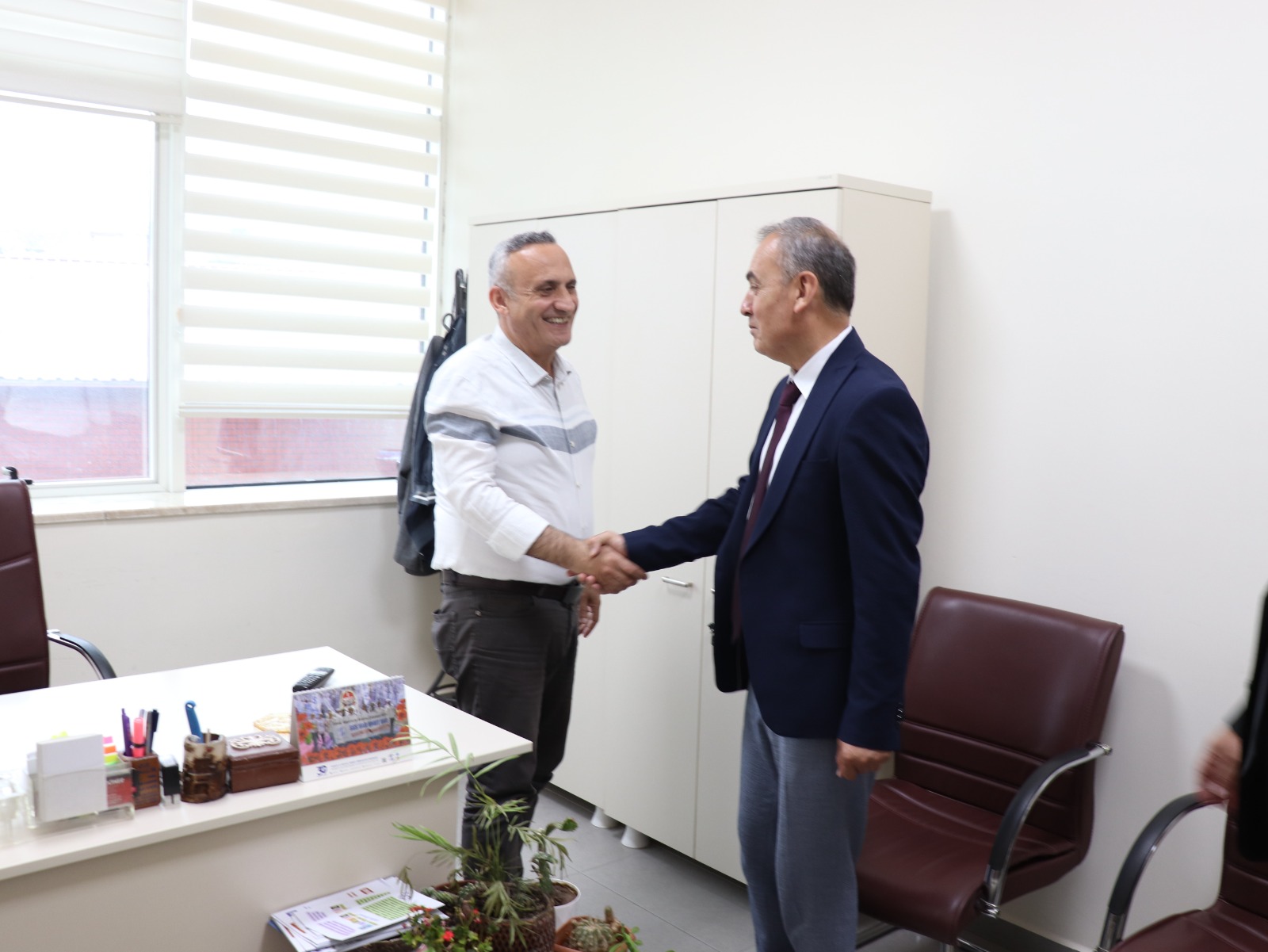 Bayramlaşma ziyaretleri kapsamında, İl Müdürlüğü personelimize anlamlı bir ziyaret gerçekleştirildi.