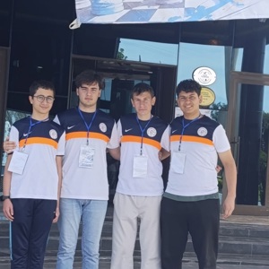29 Nisan – 3 Mayıs 2026 tarihleri arasında Karaman ilinde düzenlenen Türkiye Küçükler ve Yıldızlar Takım Satranç Şampiyonası’na, Osmaniye Aile ve Sosyal Hizmetler Spor Kulübü olarak katılım sağlanmış ve ilimiz başarıyla temsil edilmektedir. - fotoğraf 1