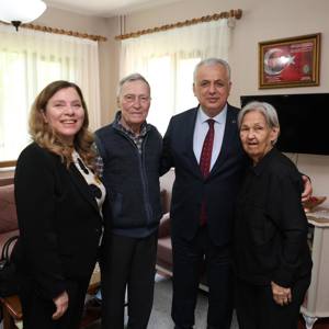 Şehit Emniyet Müdürü Ufuk Baysan’ın Kıymetli Ailesine Bayram Ziyareti. - fotoğraf 1