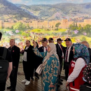 Kahramanların İzinde Anadolu, Bursa’da Vefa Dolu Buluşma - fotoğraf 6