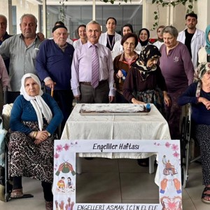 Gençlerden Büyüklerimize Ziyaret - fotoğraf 2