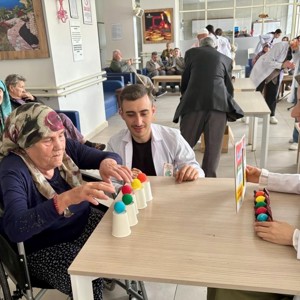 Gençlerden Büyüklerimize Ziyaret - fotoğraf 3
