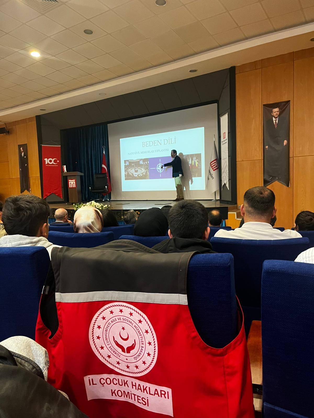 Çocuk Hakları Komitesi Üyelerimiz “Diksiyon ve Etkili İletişim” Seminerine Katıldı