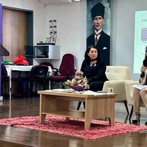 ‘Ailemiz ve Değerlerimiz’ Söyleşisi Gerçekleştirildi - fotoğraf 2