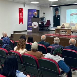 ‘Ailemiz ve Değerlerimiz’ Söyleşisi Gerçekleştirildi - fotoğraf 3