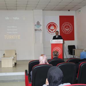  Aile Günü ve Milli Aile Haftası etkinlikleri kapsamında “Güçlü Aile, Güçlü Toplum, Güçlü Türkiye” semineri - fotoğraf 3