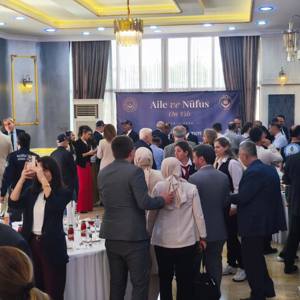 Manisa’da Millî Aile Haftası Resmî Törenle Başladı - fotoğraf 3