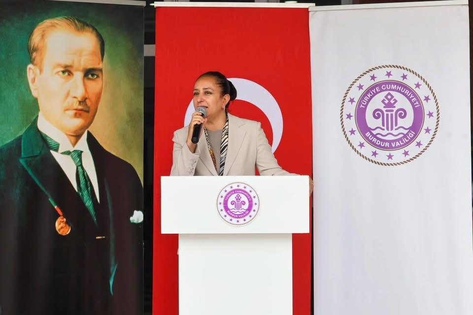 Hayat Boyu Öğrenme Sergisi’nin açılış programına katılım sağlandı.