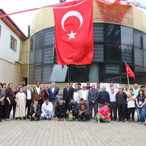 10-16 Mayıs Engelliler Haftası kapsamında düzenlenen program, İl Müdürümüz Sayın Tolga Nacar’ın katılımıyla  Osmaniye Bakım Rehabilitasyon ve Aile Danışma Merkezi Müdürlüğü’nde gerçekleştirildi. - fotoğraf 3