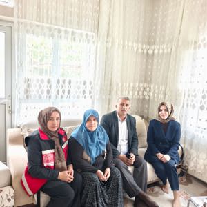 Şehit Ailesine Anlamlı Ziyaret - fotoğraf 1