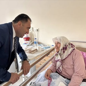 İl Müdürümüz İlkay Türkoğlu, Sultanhisar Huzurevimizde Kalan Bedensel Engelli Yaşlılarımızı Ziyareti - fotoğraf 1