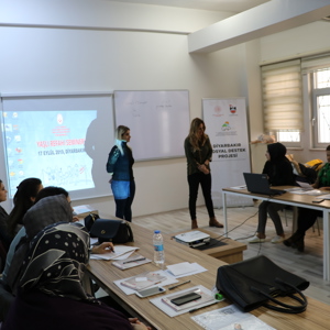 İLK YARDIM VE ACİL MÜDAHALE EĞİTİMİ VERİLDİ - fotoğraf 2