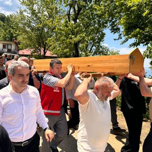 Şehidimiz Musa Güneş’in Ağabeyi Cemali Güneş’e Son Görev - fotoğraf 6