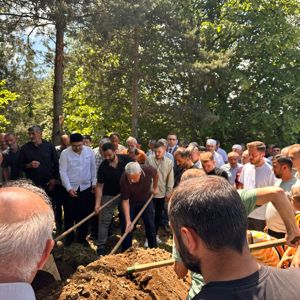 Şehidimiz Musa Güneş’in Ağabeyi Cemali Güneş’e Son Görev - fotoğraf 5