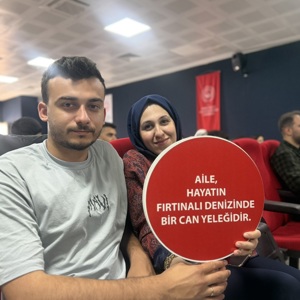 15 Mayıs Aile Günü” kapsamında İl Müdürlüğümüzde düzenlenen programda, evlenecek gençlere yönelik İl Müdürlüğümüz Eğitim Birimi ve İl Sağlık Müdürlüğü personelleri tarafından  evlilik öncesi eğitim programı gerçekleştirildi. - fotoğraf 6
