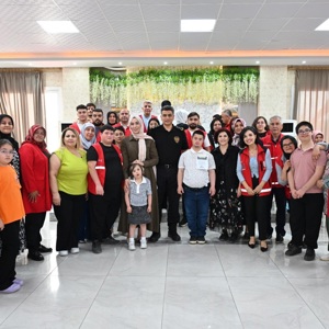 Kadirli Sosyal Hizmet Merkezi Müdürlüğü olarak 10-16 Mayıs Engelliler Haftası kapsamında, Sevgi İzi Projesi çerçevesinde düzenlenen etkinliğe katılım sağlandı. - fotoğraf 1