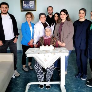 Mayıs Ayında Doğan Büyüklerimizin Doğum Günleri Düzenlenen Etkinlikle Kutlandı. - fotoğraf 3
