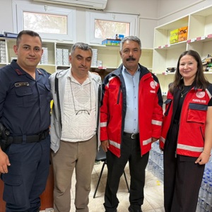 Düziçi Sosyal Hizmet Merkezi Müdürlüğü Şehit Yakınları ve Gaziler Birimi personelleri tarafından, Kurban Bayramı vesilesiyle şehit ailelerimiz ve gazilerimize ziyaretler gerçekleştirildi. - fotoğraf 3