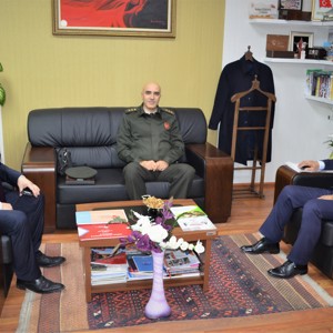 Askerlik Şube Başkanı Nizamettin SARIGÜL İl Müdürümüz Mahmut ÖZDEMİR’e Ziyarette Bulundu - fotoğraf 1