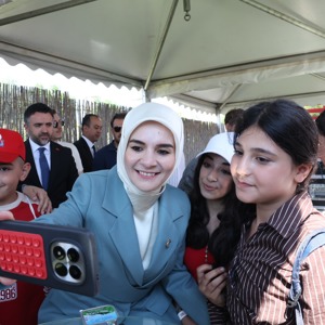 Bakanımız Göktaş, "Bilge Çocuk Canım Ailem Kısa Hikaye Yarışması" Ödül Töreni'ne katıldı - fotoğraf 8