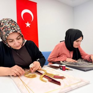 Tellerin Çivilerle Dansı, Gönülleri Birleştiriyor  - fotoğraf 1