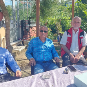 Kıbrıs Gazilerimiz Mustafa Şentürk Ve Harun Kolaylı Hanelerinde Ziyaret Edildi. - fotoğraf 1