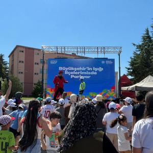Çocuklarımız İçin Sahadayız: Çocuk Şenliklerinde Ailelerimiz ve Çocuklarımızla Güzel Bir Gün Geçirdik - fotoğraf 3