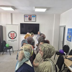 Oyun Temelli Sosyal Hizmet Yaklaşımı Sahada Yaygınlaşıyor:  Canik ADEM’de  Yaratıcı Drama ile Sağlıklı Sınırlar Keşfedildi - fotoğraf 3