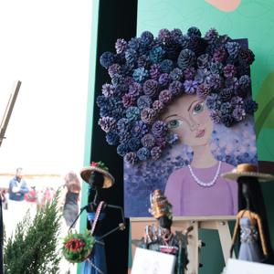 İl Müdürümüz Sn. Ömer Turan, Sıfır Atık Festivali Kapsamında Bakanlığımızın Standını Ziyaret Ederek, Atık Malzemelerle Üretilen Eserleri İnceledi - fotoğraf 3