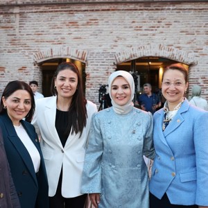 Bakanımız Göktaş, "Geleceğe İlham Veren Kadınlar-Küresel İşbirliği Akşam Yemeği" Programına Katıldı - fotoğraf 3