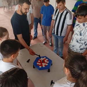Akhisar Bakım Rehabilitasyon Merkezinde Zekâ Oyunları Etkinliği Düzenlendi - fotoğraf 2