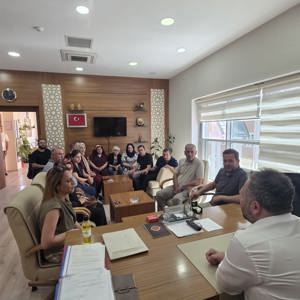 Özel Bireylerimizden İl Müdürümüze Anlamlı Ziyaret - fotoğraf 2
