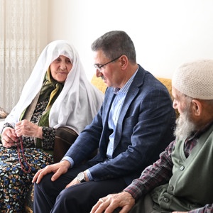 Mehmet Atik Amcamız ve Sevim Atik Teyzemizi Ziyaret Ettik - fotoğraf 1