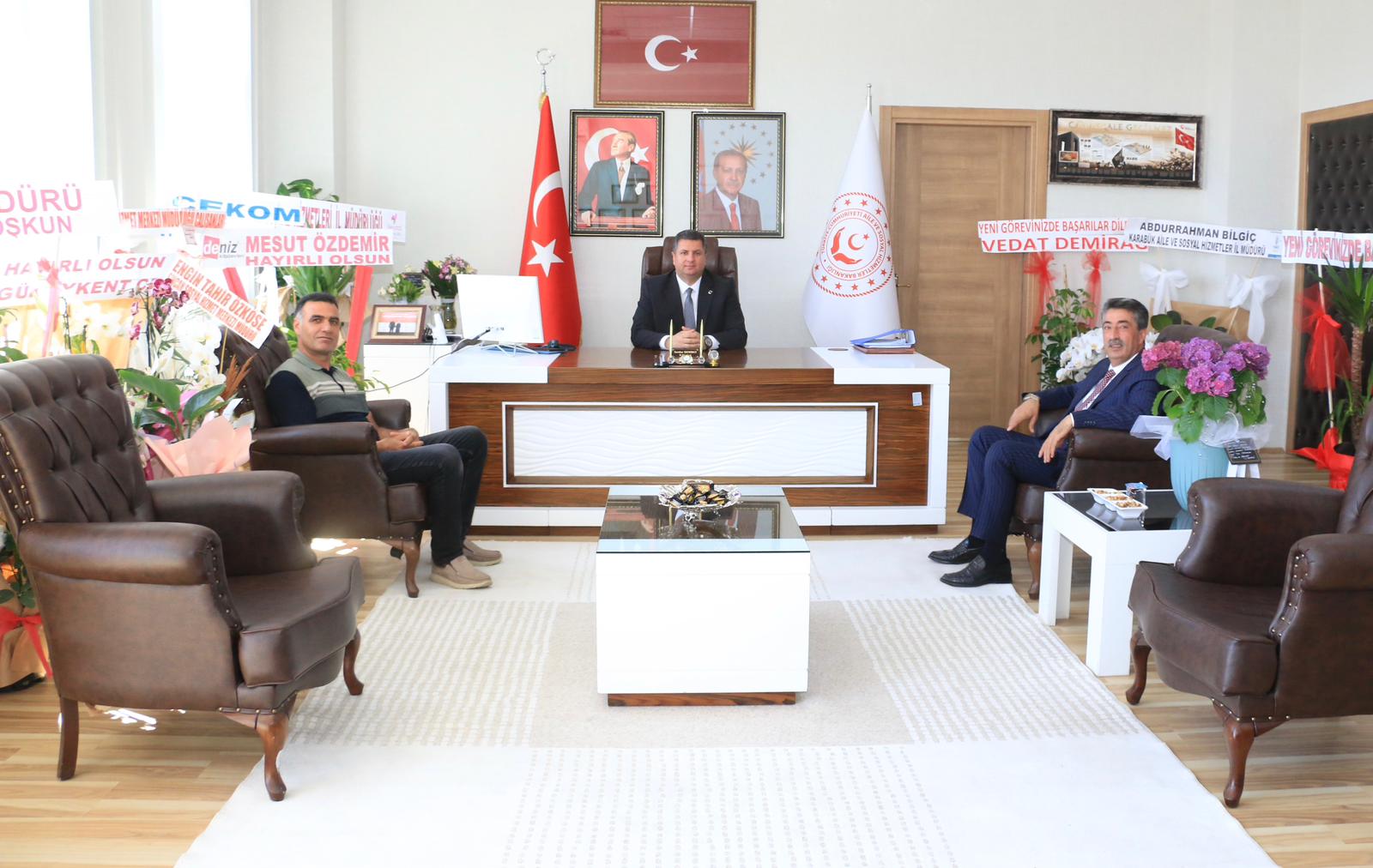 YURTBAŞI BELDE BELEDİYE BAŞKANI SAYIN NİHAT DOĞAN'DAN İL MÜDÜRÜMÜZ SAYIN SERDAR DEMİRCİ'YE HAYIRLI OLSUN ZİYARETİ